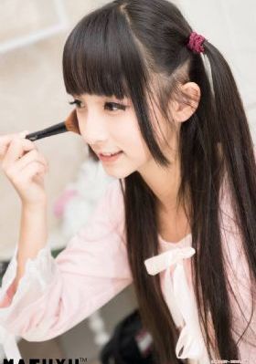路边摊李采潭_BD在线视频观看