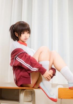 成人h版爱丽丝梦游仙境女主_HD日本电影免费